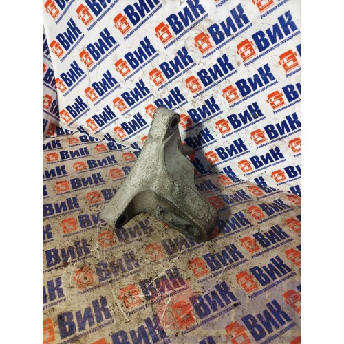 Кронштейн двигателя Renault Magnum DXI-13 RH (865)-3