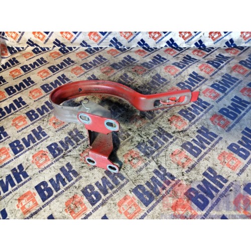 Петля крышки инструментального ящика Volvo FH 13 103098 RH (820)-1