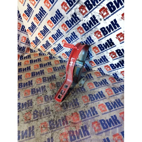 Петля крышки инструментального ящика Volvo FH 13 103098 LH (823)