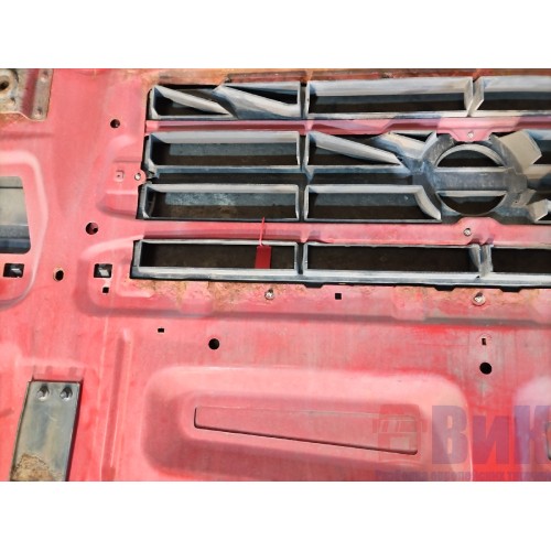 Капот Volvo FH 13 103098 с петлями с деф. (817)-12