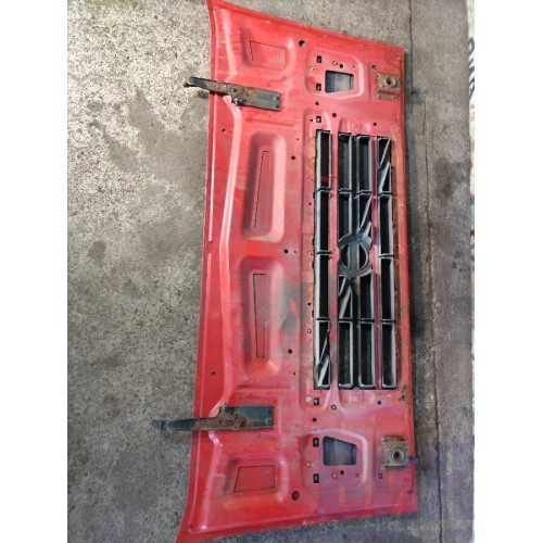 Капот Volvo FH 13 103098 с петлями с деф. (817)-3