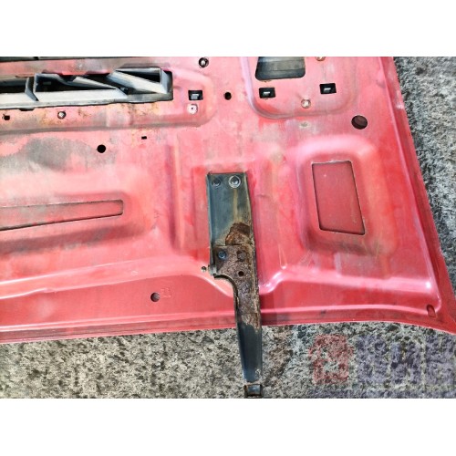 Капот Volvo FH 13 103098 с петлями с деф. (817)-5