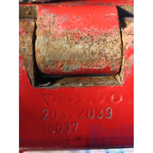 Петля двери Volvo FH 13 103098 нижняя RH (812)-1