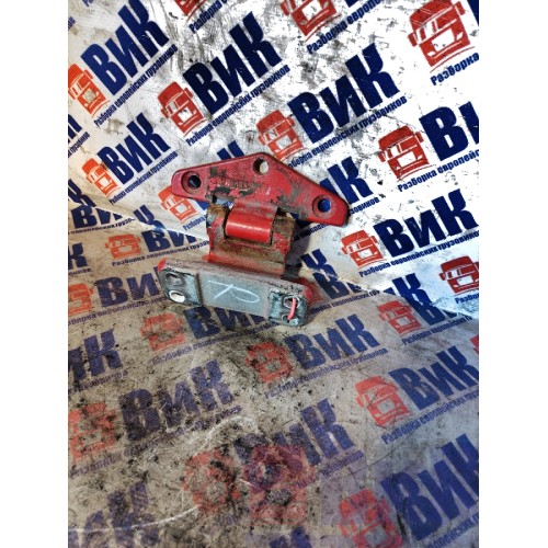 Петля двери Volvo FH 13 103098 нижняя RH (812)-3