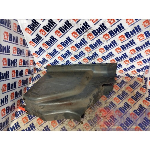 Кожух рулевой колонки Volvo FH 13 103098 (790)-1