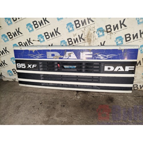 Капот DAF 95 505586 с деф. (747)