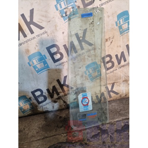 Стекло двери (форточка) DAF 95 505586 LH (162)