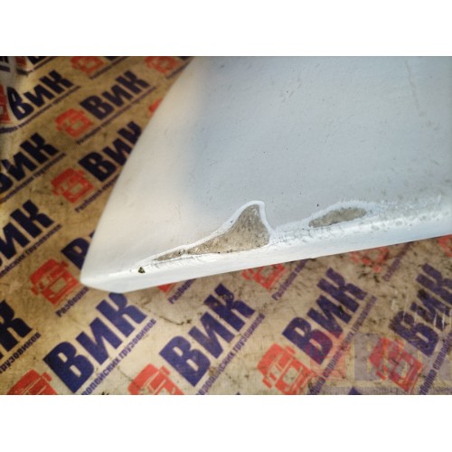 Спойлер кабины DAF 95 505586 LH с деф. (680)-2