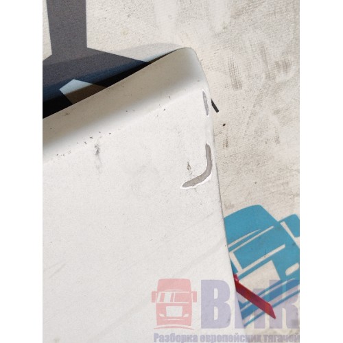 Спойлер кабины DAF 95 505586 основной верхний RH с деф. (688)-1