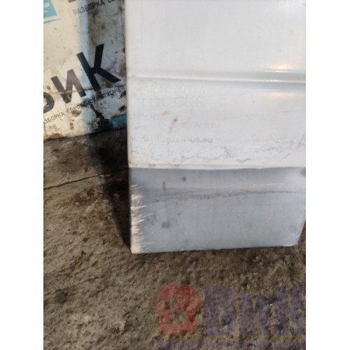 Спойлер кабины DAF 95 505586 основной нижний RH с деф. (685)-7