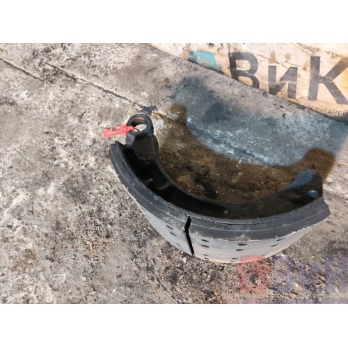 Колодка тормозная DAF 95 505586 задняя 20 см бараб.торм. (555)-1