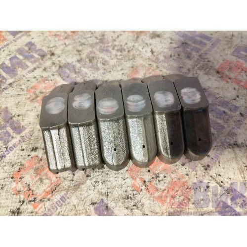 Перемычка впускного клапана D2066 MAN (089)*-4