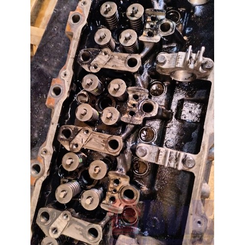 Головка блока цилиндров (ГБЦ) MAN D2066 LF40 №50529510812954 с 5 трещинами (043)-13