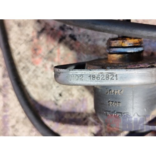 Датчик топливной рампы Scania P340 DC12 058929 HPI с деф.  (976)-2