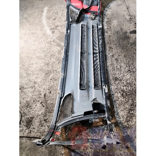 Капот Scania P340 DC12 058929 (без лев.дефлектора) с деф. (925)-4