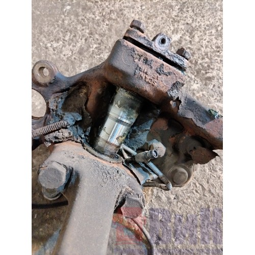 Цапфа (кулак поворотный) Scania P340 DC12 058929 LH (858)-4