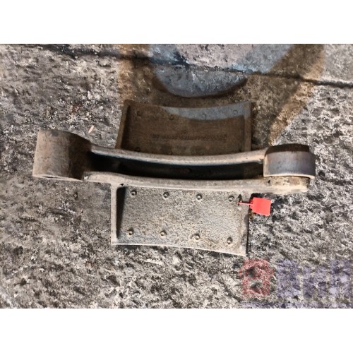 Колодка тормозная Scania P340 DC12 058929 задняя 25,5см (бараб.торм.) (842)-4