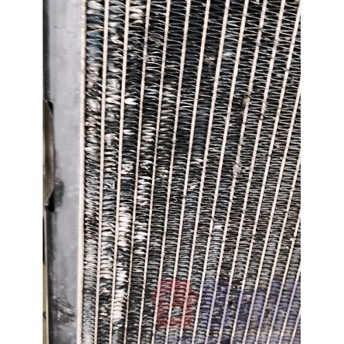 Радиатор основной Scania P340 DC12 058929 с деф. (838)-5