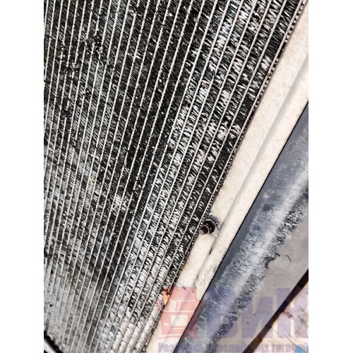 Радиатор основной Scania P340 DC12 058929 с деф. (838)-4