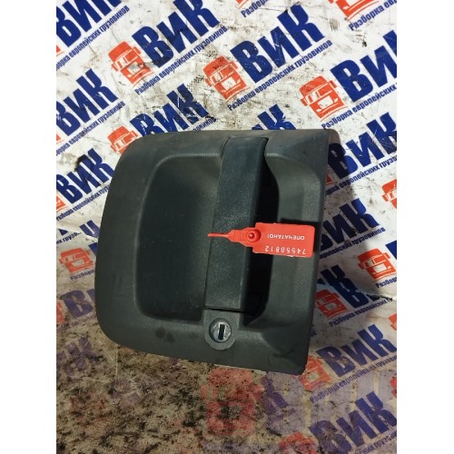 Ручка открывания двери MAN TGA 460698 ш.к. наружняя RH (812)