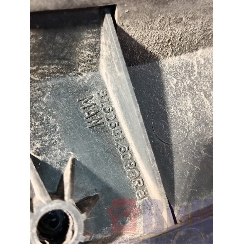 Ручка открывания двери MAN TGA 460698 ш.к. наружняя RH (812)-1