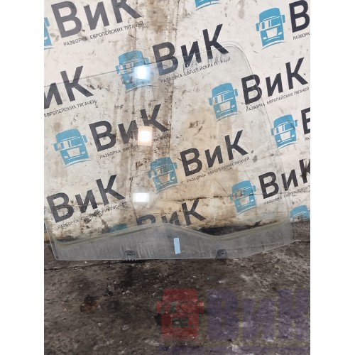 Стекло двери (основное) MAN TGA 460698 ш.к. RH (080)-2