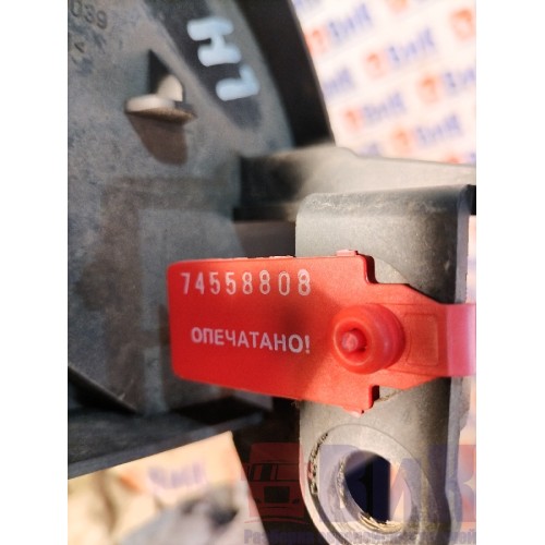 Кронштейн дефлектора кабины MAN TGA 460698 ш.к. LH (808)-3