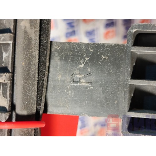 Направляющая стекла двери MAN TGA 460698 ш.к. RH (788)-3