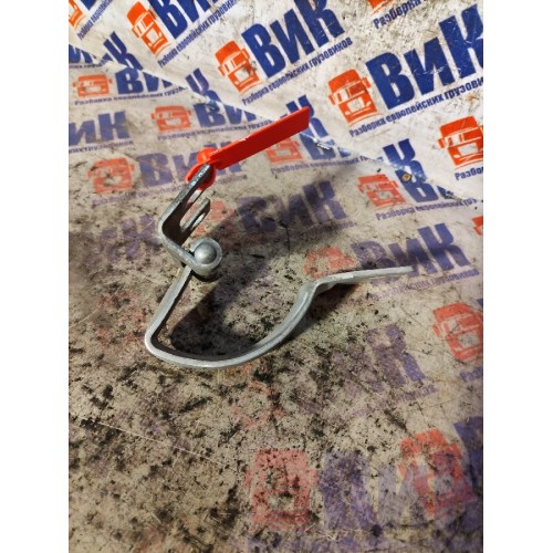 Петля инструментального ящика MAN TGA 460698 ш.к. LH (785)-3