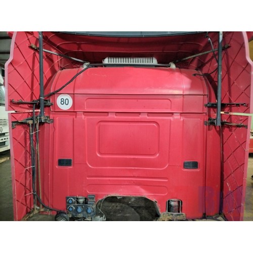 Кабина Scania P340 058944 DC12 в сборе без ЭБУ (с капотом) (051) (752)-42