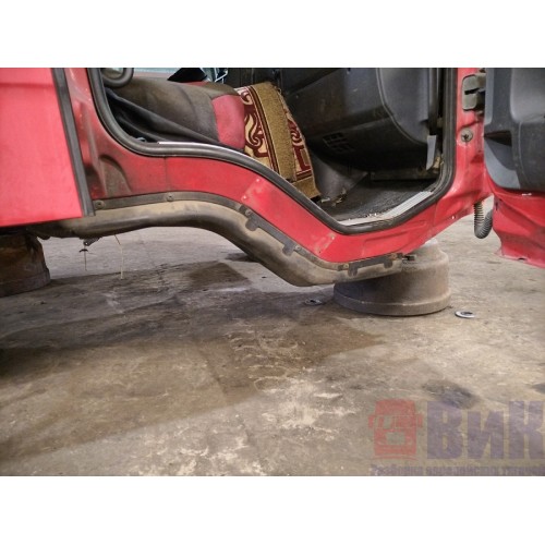 Кабина Scania P340 058944 DC12 в сборе без ЭБУ (с капотом) (051) (752)-51