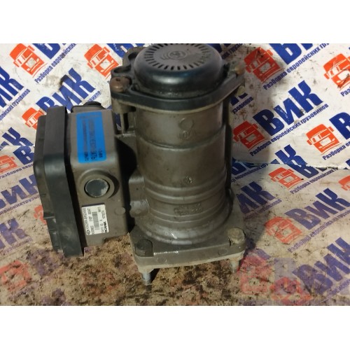 Кран управления тормозами прицепа Scania P340 058944 DC12 (049)