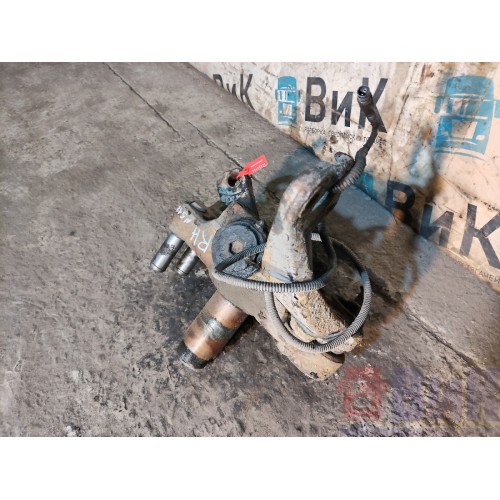 Цапфа (кулак поворотный) Scania P340 058944 DC12 RH (705)-4