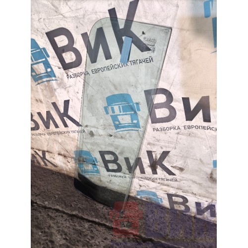 Стекло двери (форточка) DAF 105 015999 RH (025)-3