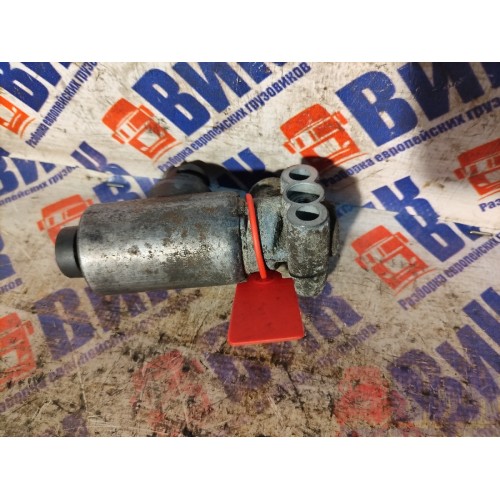 Клапан электромагнитный (соленоид) Iveco Stralis 380549 (592)-1