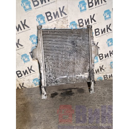 Интеркулер Iveco Stralis 380549 Cursor-10 BEHR с деф. (014)