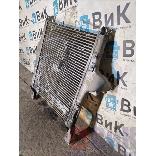 Интеркулер Iveco Stralis 380549 Cursor-10 BEHR с деф. (014)-4
