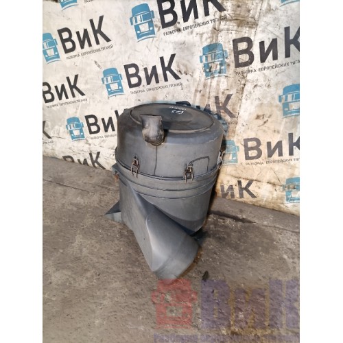 Корпус воздушного фильтра Iveco Stralis 380549 с деф. (559)