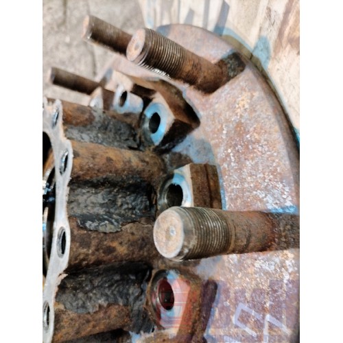 Ступица задняя Iveco Stralis 380549 диск.торм./блок.подш. (534)-3