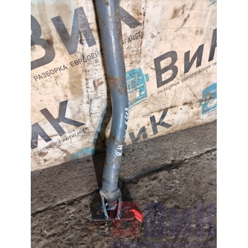 Кронштейн полукрыла (труба) Iveco Stralis 380549 RH деф. (642)-6