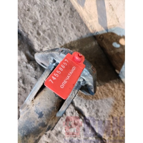 Кронштейн полукрыла (труба) Iveco Stralis 380549 LH деф. (657)-1