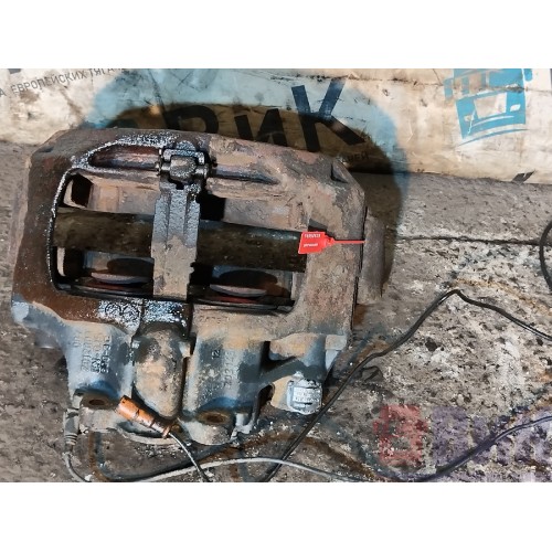 Суппорт Iveco Stralis 380549 KNORR задний RH (639)