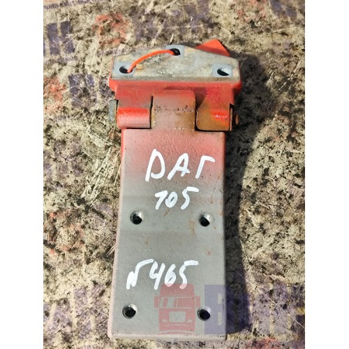 Петля двери DAF 105 015999 RH (638)-1