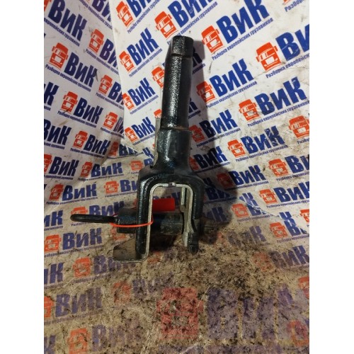 Крюк буксировочный DAF 105 015999 (523)-4