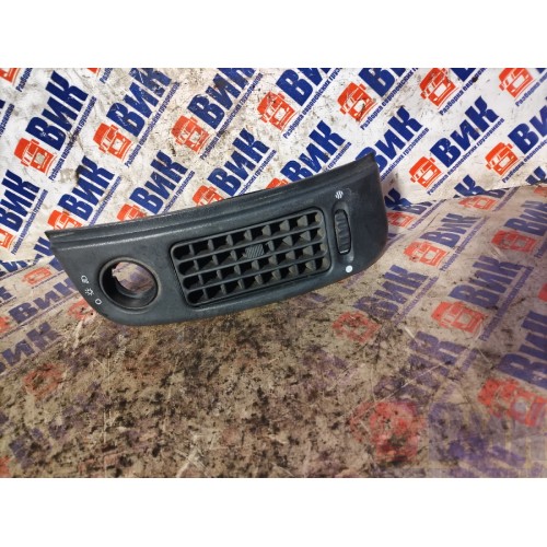 Дефлектор салона DAF 105 015999 LH (518)