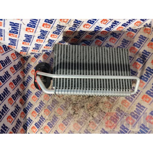 Испаритель кондиционера DAF 105 015999 с клапаном (512)-5