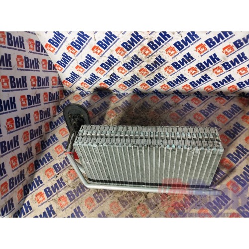 Испаритель кондиционера DAF 105 015999 с клапаном (512)-4