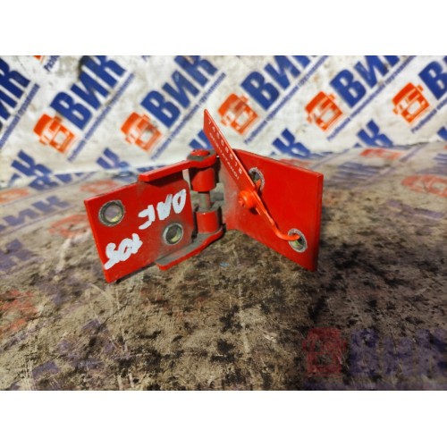 Петля инструментального ящика DAF 105 015999 RH (515)-2