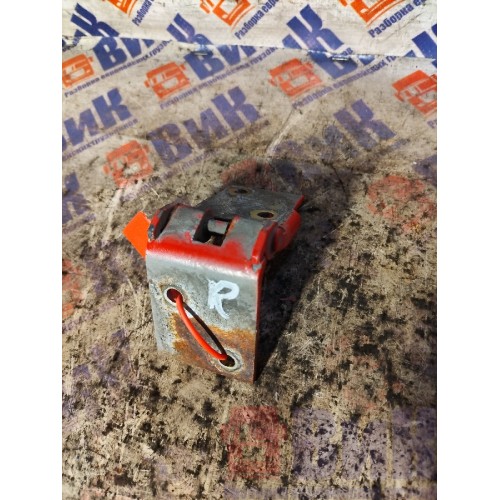 Петля инструментального ящика DAF 105 015999 RH (516)-3