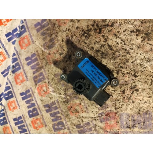 Моторчик заслонки отопителя (сервопривод) DAF 105 015999 (520)-4